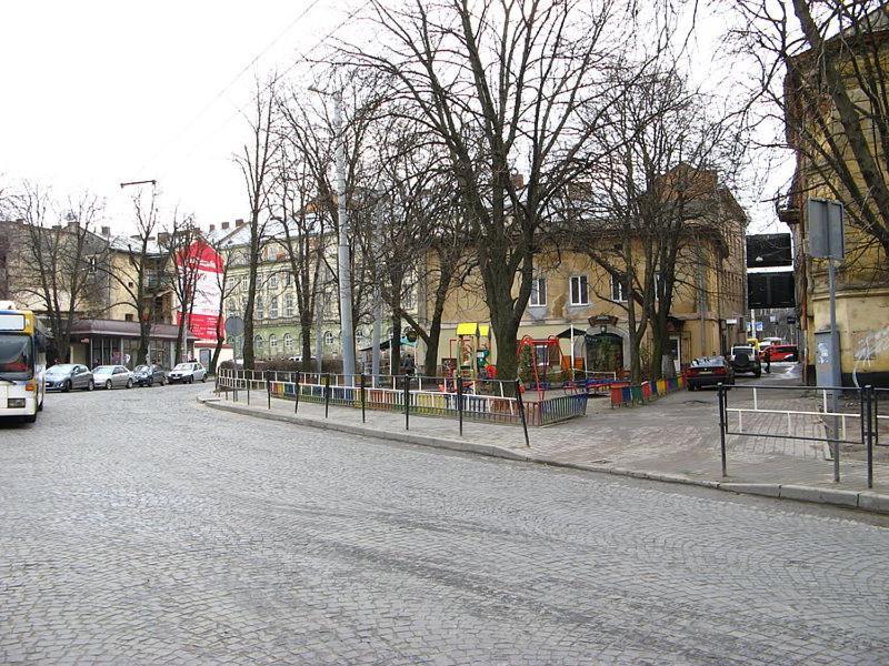 Apt In The Center Of The Town Near The Opera House Apartamento Lviv Exterior foto