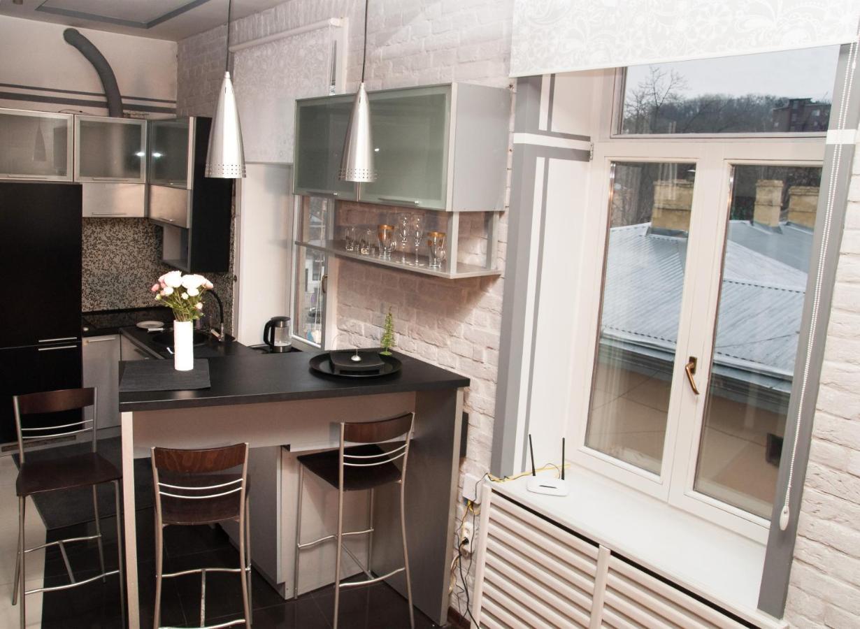 Apt In The Center Of The Town Near The Opera House Apartamento Lviv Exterior foto
